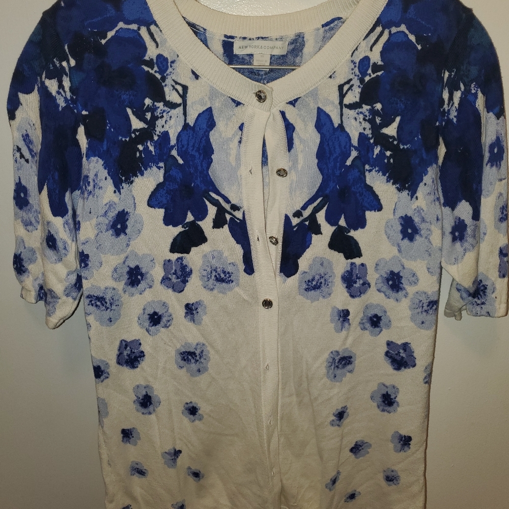 NY&C Short Sleeve Botton down Sweater Coverup
